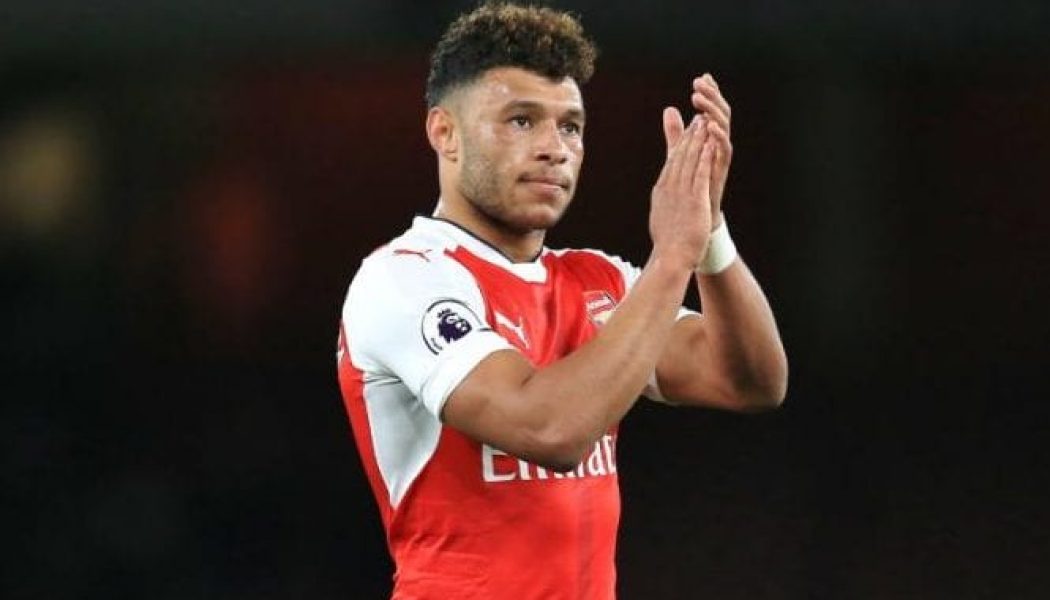 Liverpool Agree Deal for Alex Oxlade-Chamberlain